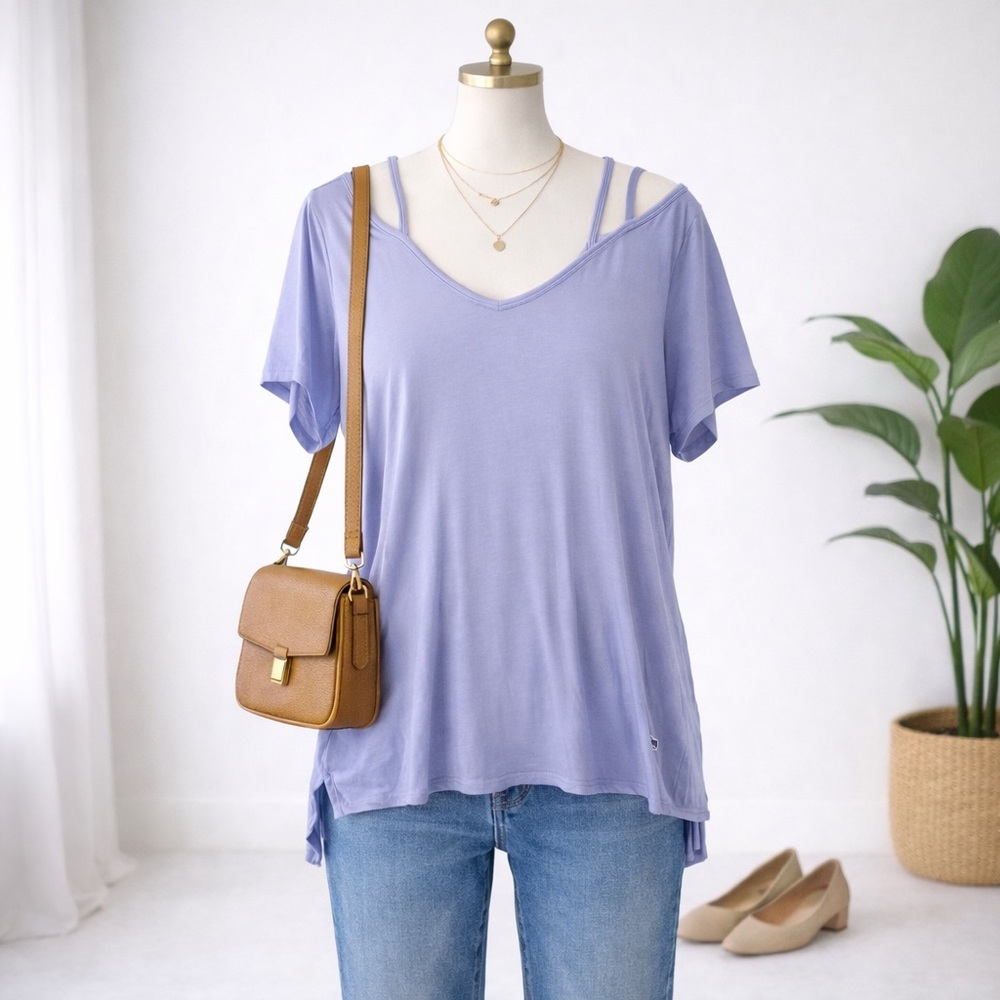 PINK Victoria's Secret Lavender Short Sleeve Tee